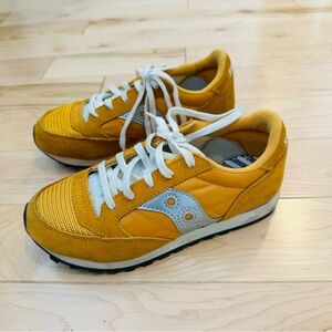 EUC Kids Saucony Jazz Original Vintage Style Suede Sneakers (Size 2) (Yellow)